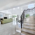 Villa Tilia *