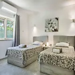 Tilia Villa